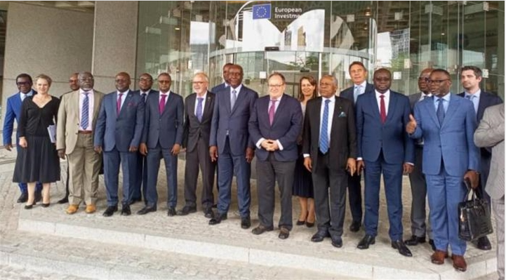 Custom Alternative Text